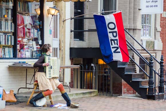 Capitol Hill Books